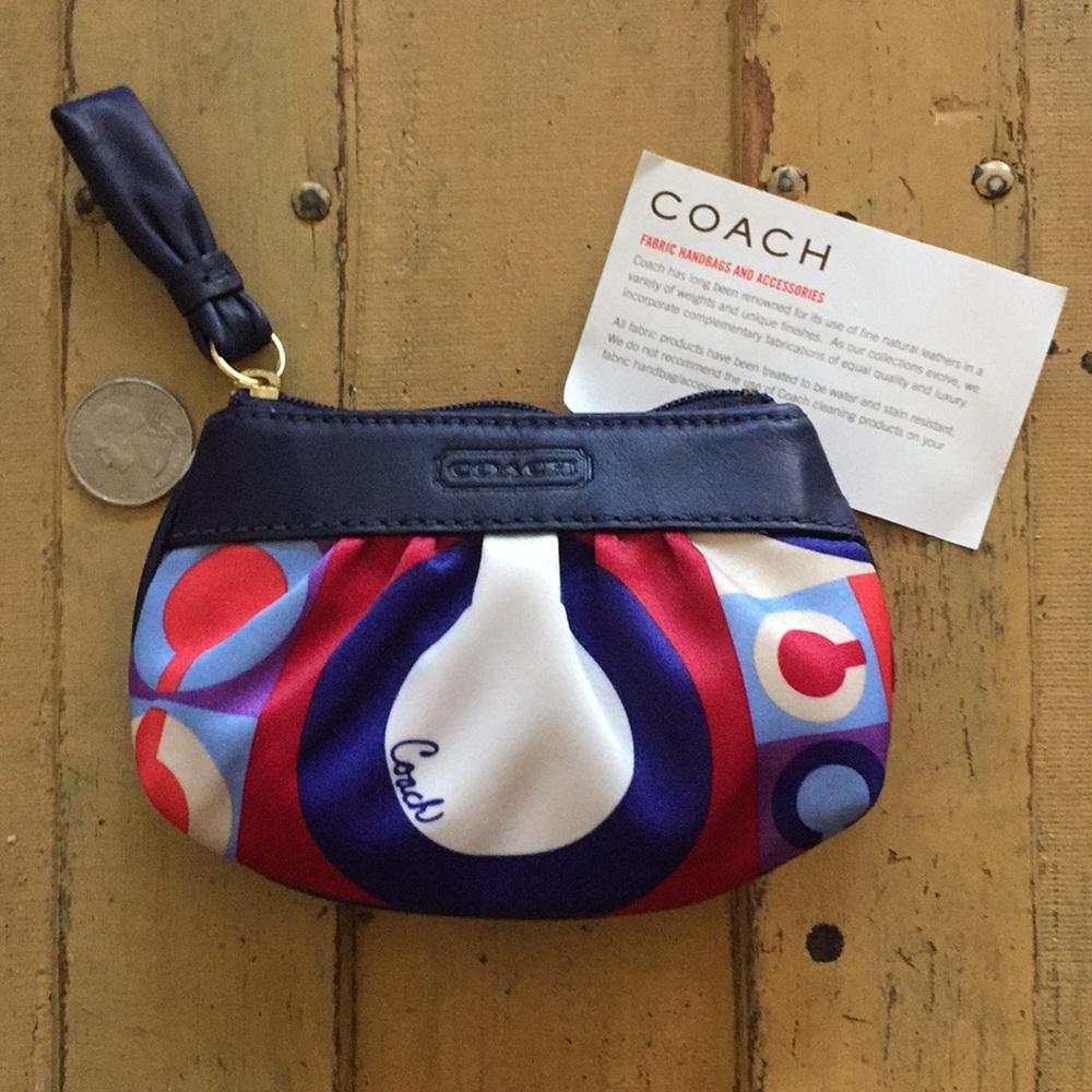NEW COACH LEATHER FABRIC ZIP KEYCHAIN WALLET BAG